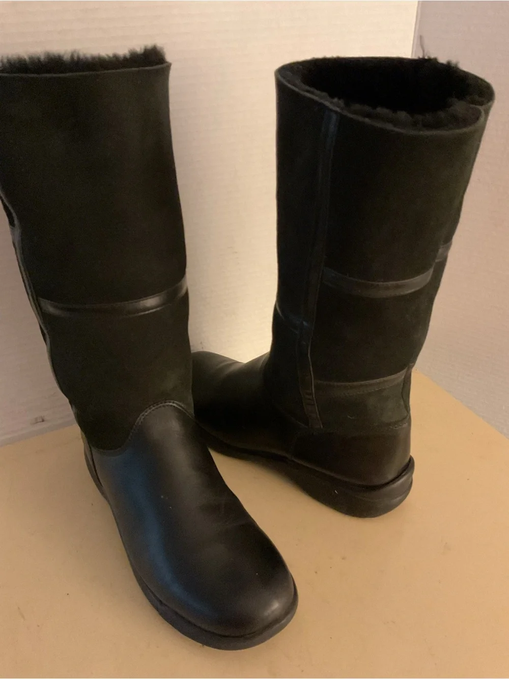 La CANADIENNE Black Suede & Leather Mid-Calf waterproof Kosmo Boots US 8
